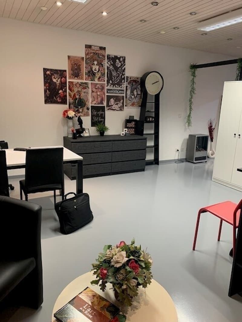 Surface commerciale de 44 m2 au centre de Châtel-St-Denis (1)
