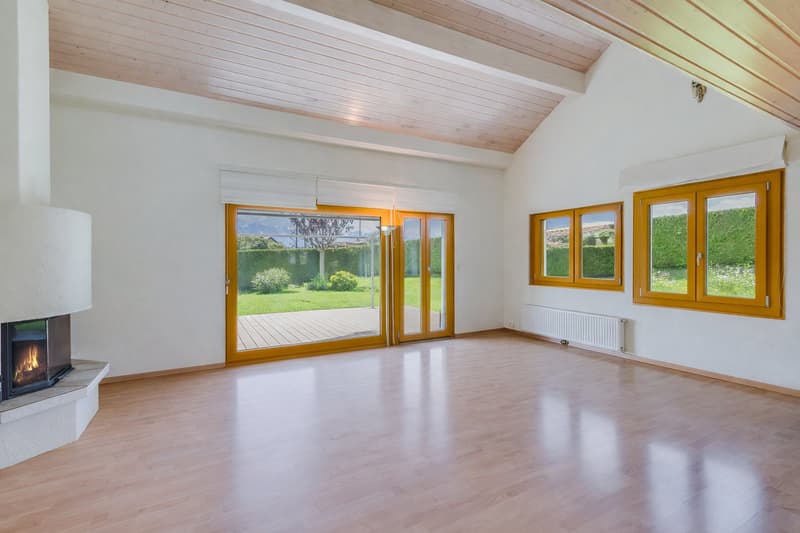 Villa individuale con ampi volumi, giardino piano e ottimale insolazione – Comune di Blonay (3)