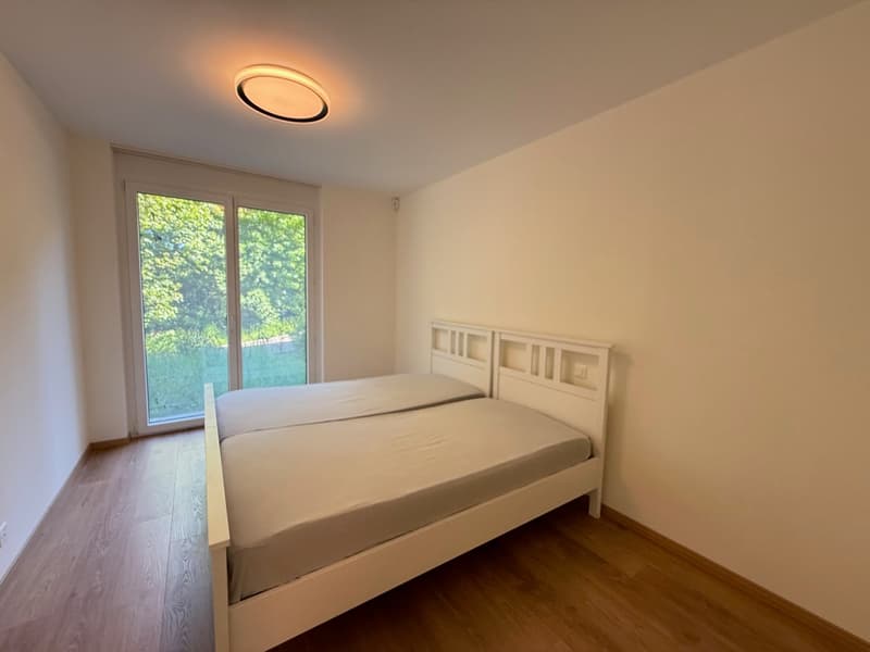 Bello 3.5 locali nuovo con terrazza & giardino in residenza con piscina (9)