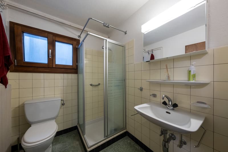 Charmantes Einzelhaus mit 5.5 Zimmern im Zentrum von Blonay (18)