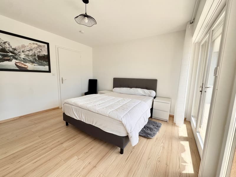 Bello appartamento arredato di 2,5 locali con balcone a Brent (10)