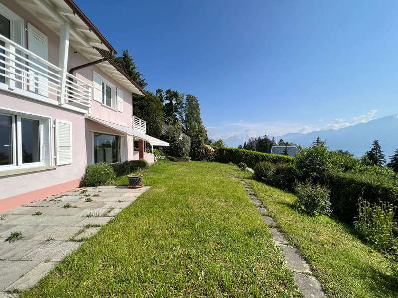 Route de Plantières 39 – Magnifique villa individuelle avec une vue imprenable sur le lac (2)