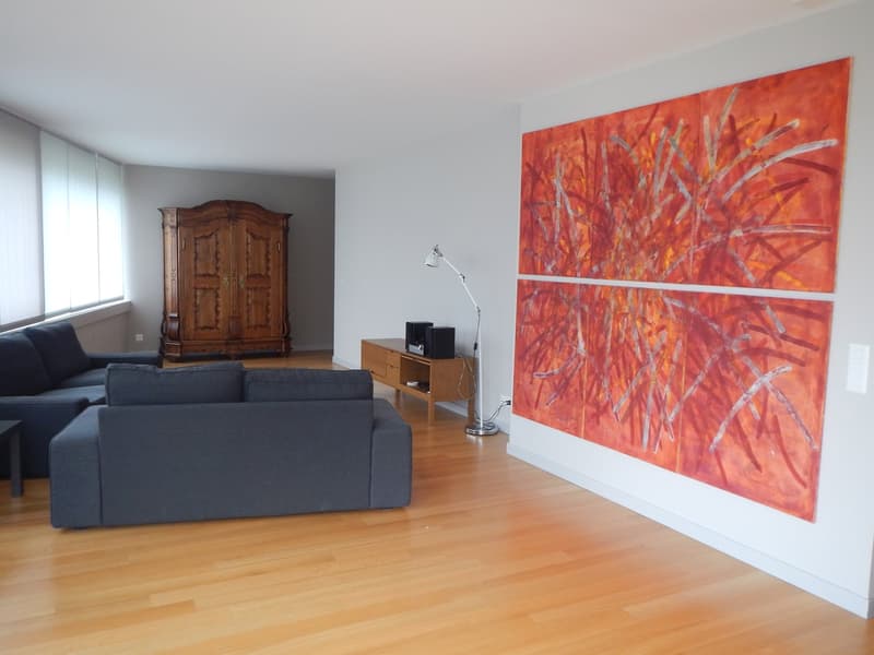 Spacieux appartement meublé de 4,5 pièces d'env. 160 m2 à La Tour-de-Peilz (6)