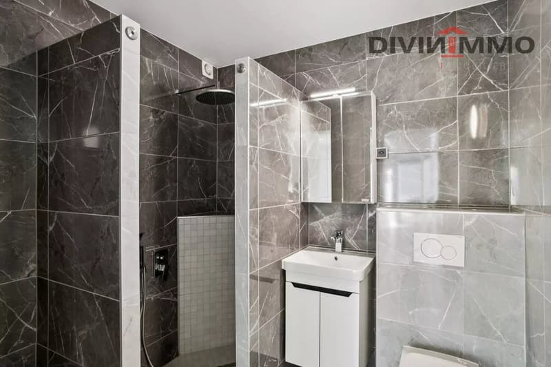 Appartement de 4.5 pièces typique au 1er étage (8)