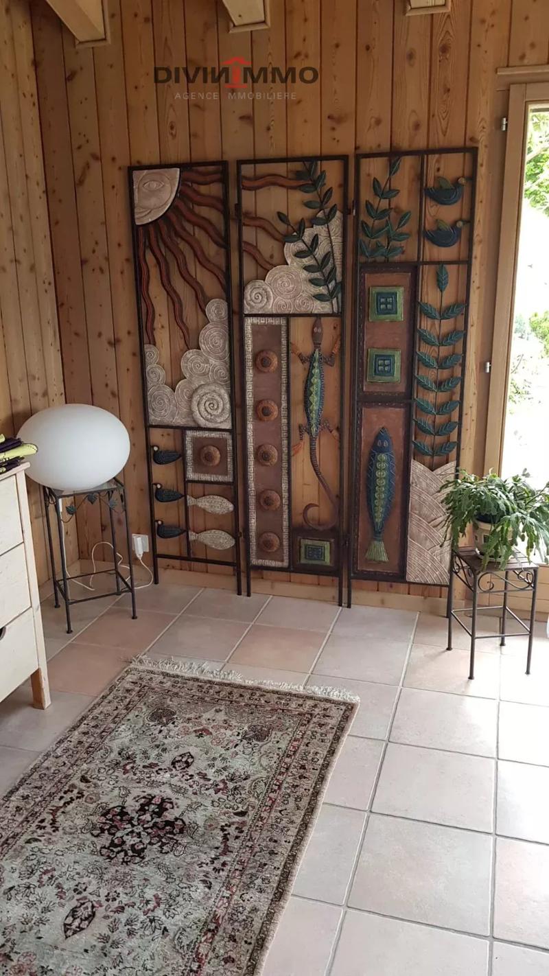 Beautiful house with spa, garage and covered area (6)