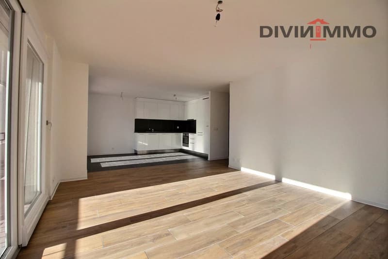 Beautiful 4.5-room apartment with garage and parking space (4)