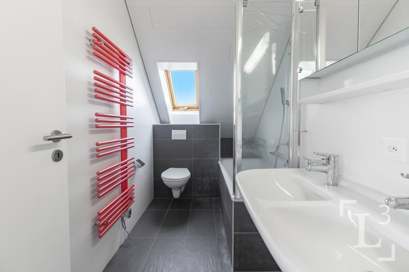Salle de bain (Suite parentale) / Bathroom (Master suite)