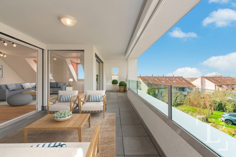 Home staging (meubles uniquement!) : Balcon Ouest / Home staging (furniture only!) : West balcony