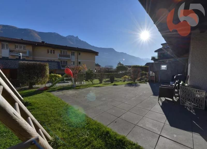 Magnificent 6.5-room villa with workshop and large garage (6)