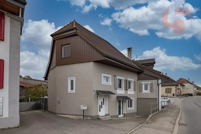 Prächtiges vollständig renoviertes Dorfhaus (3)