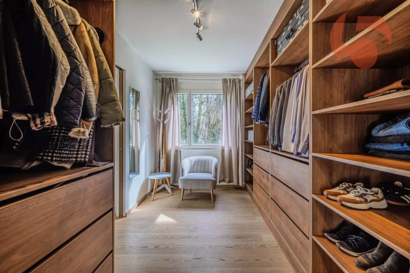 4,5 Zimmer von hohem Standard mit großem Garten (11)