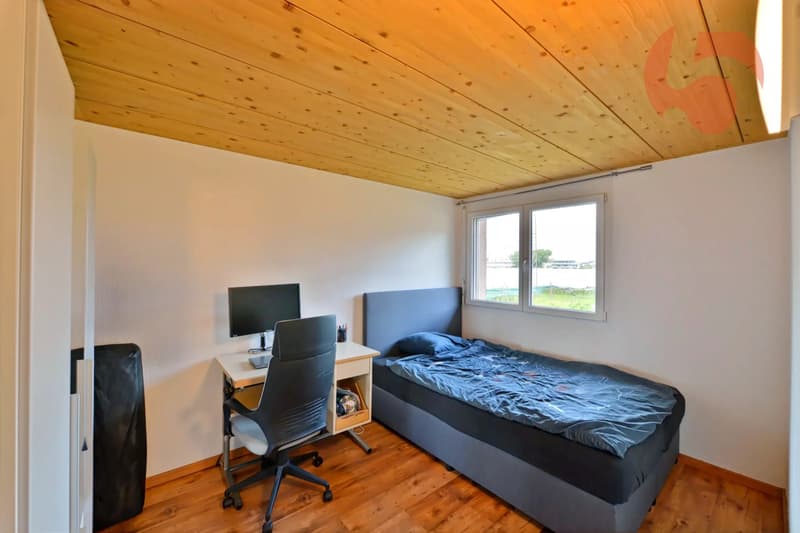 Magnificent attic of 3.5 rooms with mezzanine and large balcony (5)