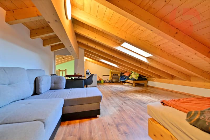Magnificent attic of 3.5 rooms with mezzanine and large balcony (10)