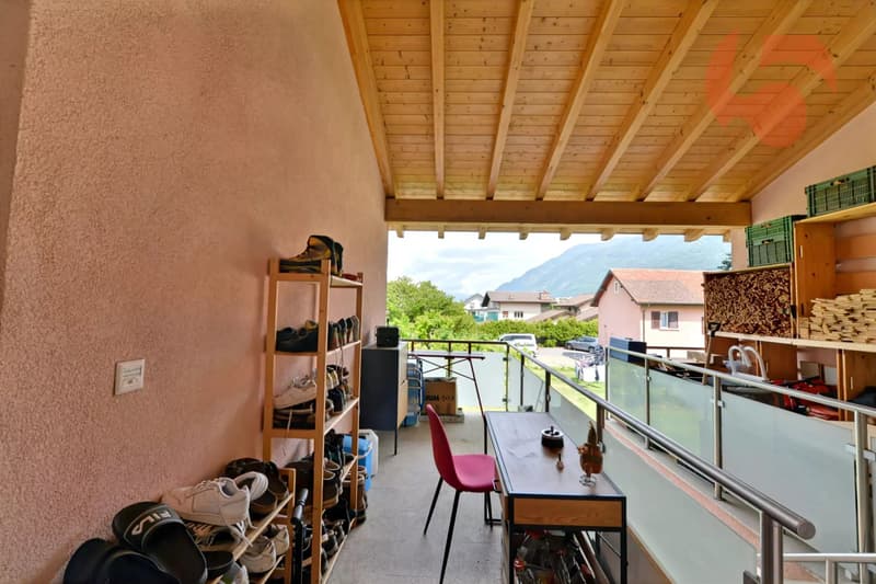 Magnificent attic of 3.5 rooms with mezzanine and large balcony (11)