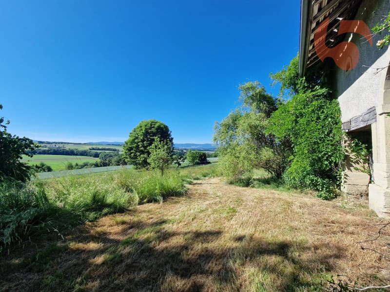 vue oblique depuis la villa 3 avec grand dégagement sur la zone agricole
