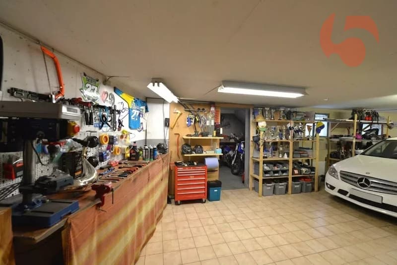 Magnifique villa de 6.5 Pièces avec atelier et un grand garage (10)