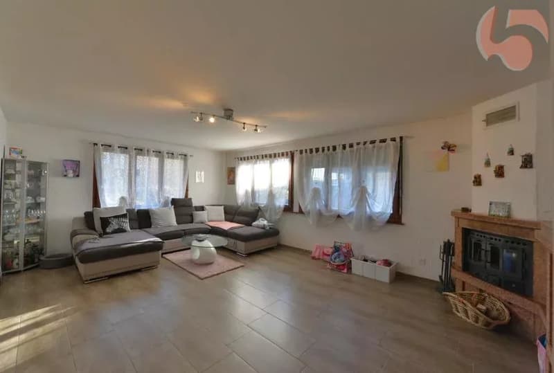 Magnifique villa de 6.5 Pièces avec atelier et un grand garage (3)