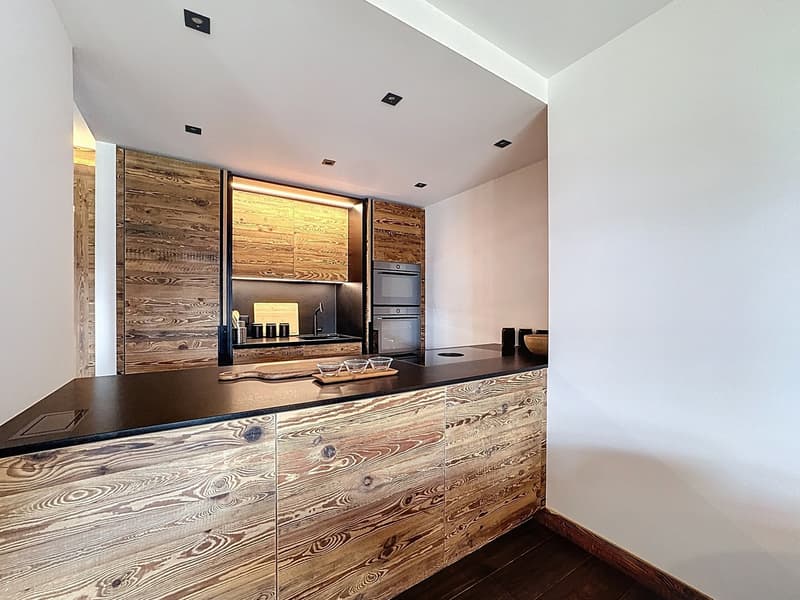 Magnifique appartement de 5.5 pièces de standing au coeur du Golf (13)
