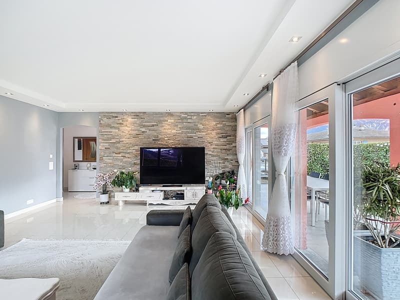 Magnificent high-end villa - Secondary residence allowed (7)