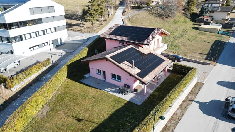 Magnificent high-end villa - Secondary residence allowed (2)