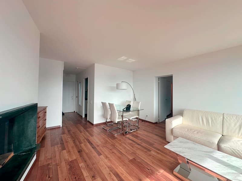 Torre Super Crans: Arte di vivere e Vista Spettacolare (3)