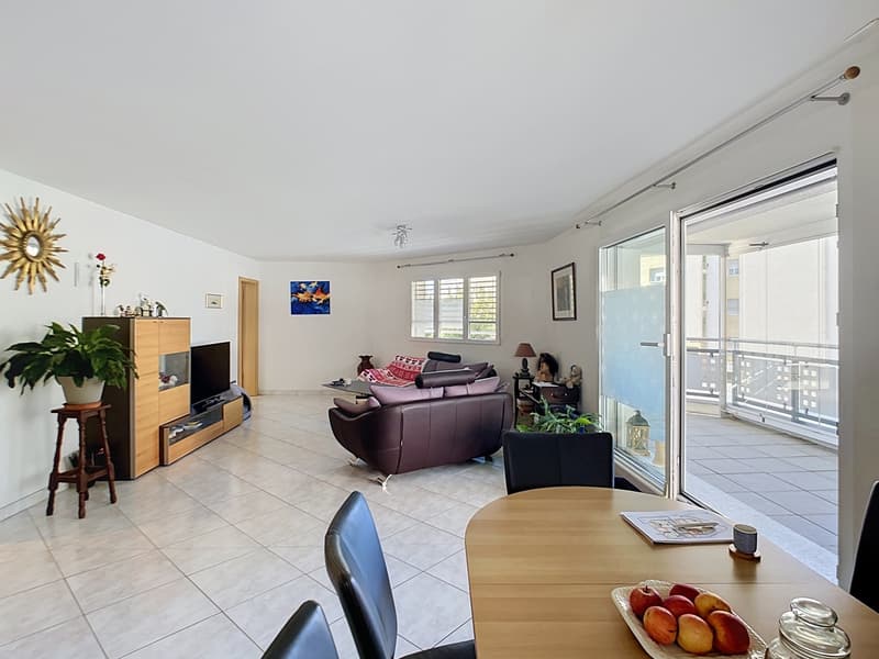 Spacieux 3,5 pièces avec Terrasse XXL (6)
