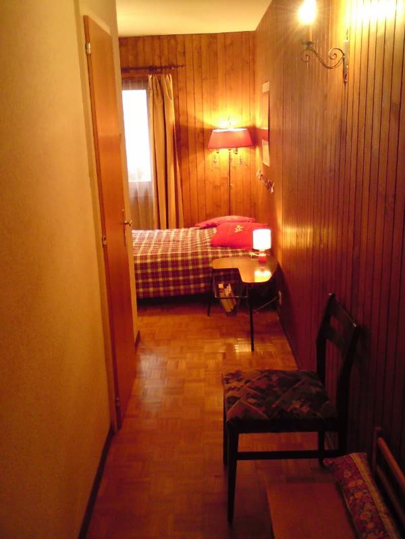 FOUMOU TANGOU Appartement + Chambre (2)