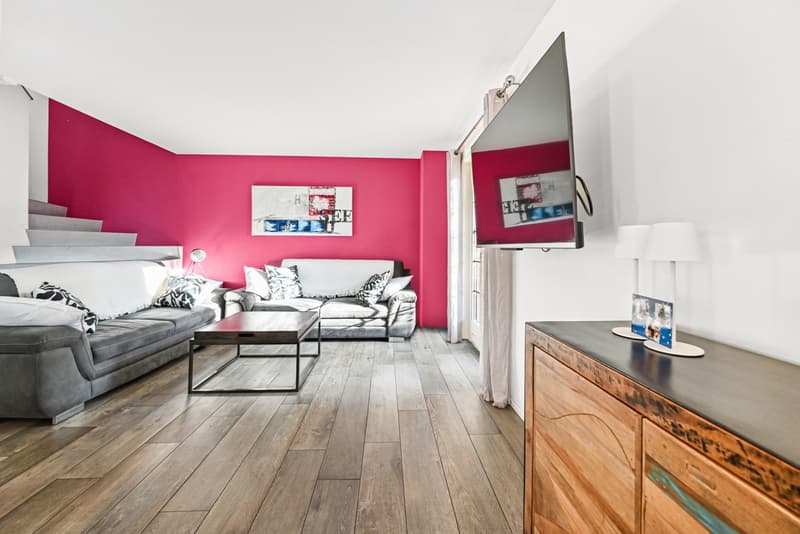 SPACIOUS SEMI-DETACHED VILLA WITH 5.5 ROOMS IN CHERNEX (6)