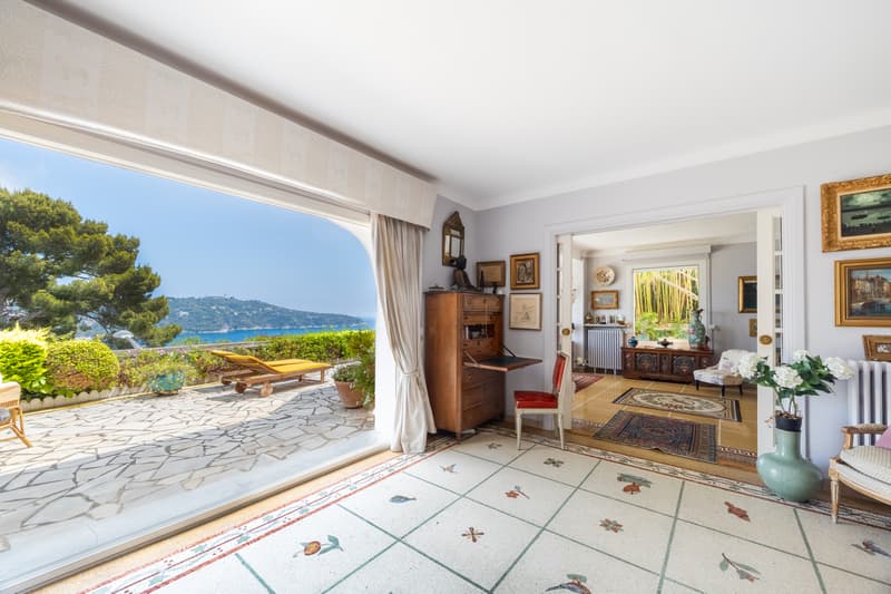NICE - VILLA BOURGEOISE MIT PANORAMISCHER MEERSSICHT (3)