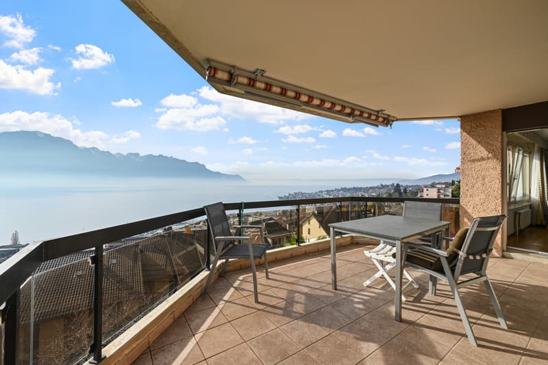 MONTREUX - AMPIO APPARTAMENTO DI 4.5 LOCALI CON VISTA IMPAREGGIABILE (5)