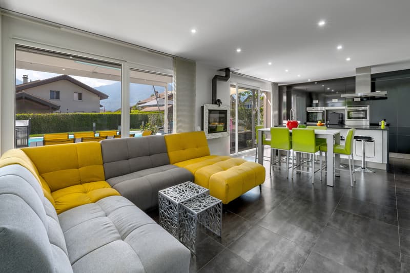 BEX - VERY BEAUTIFUL SINGLE-FAMILY HOUSE WITH INDEPENDENT STUDIO (8)
