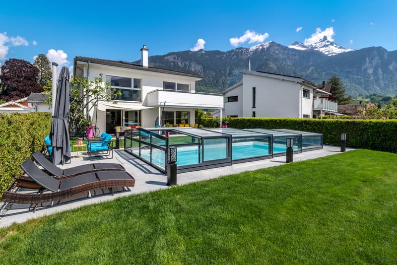 BEX - VERY BEAUTIFUL SINGLE-FAMILY HOUSE WITH INDEPENDENT STUDIO (2)