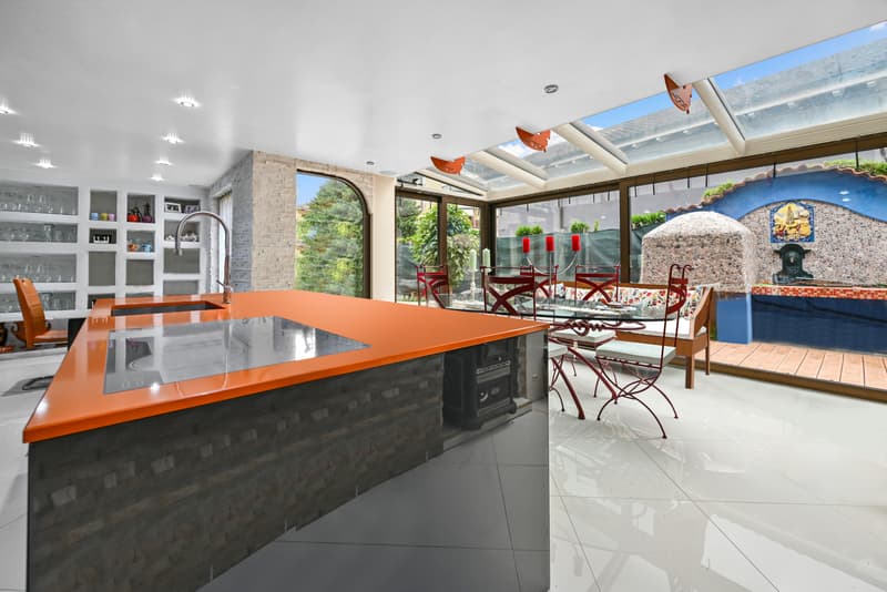 BOUVERET - BEAUTIFUL INDIVIDUAL VILLA WITH 8 ROOMS, SWIMMING POOL AND GARDEN (8)