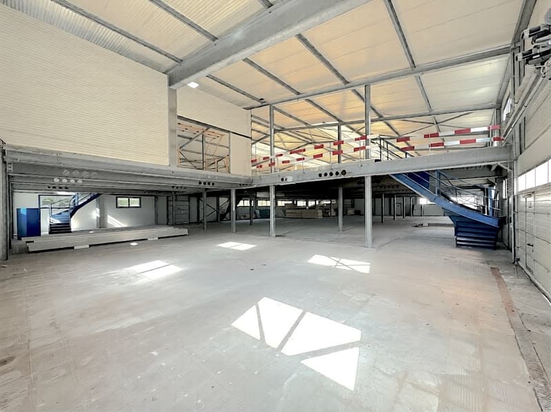 SIERRE - HALLE INDUSTRIELLE DE 2'200 M2 AVEC PROJET DE TRANSFORMATION (4)
