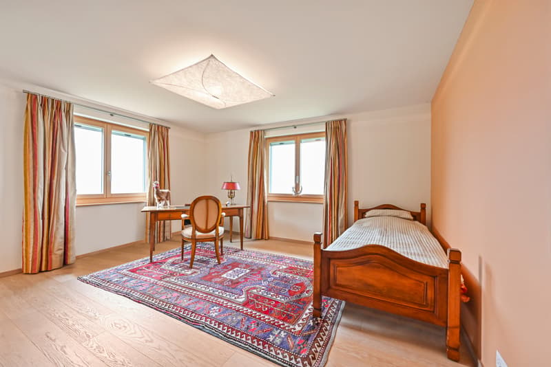 LUTRY - UNIQUE ! SOMPTUEUSE VILLA AU COEUR DES VIGNES (8)