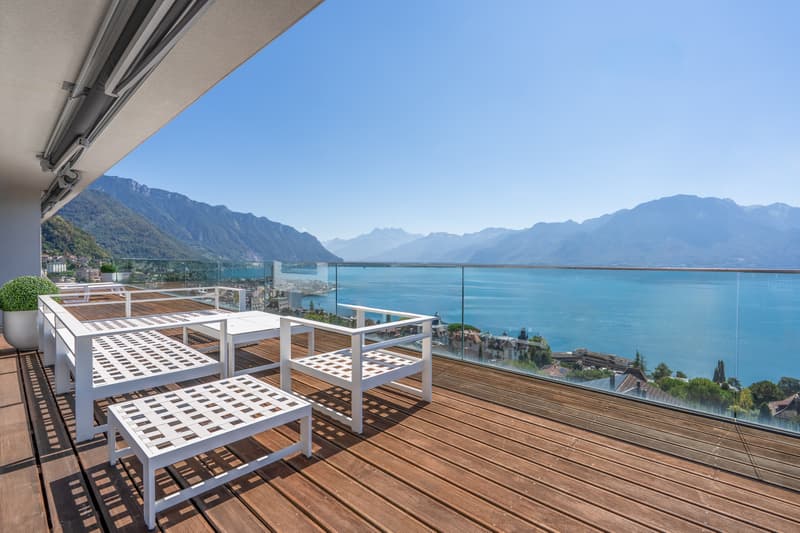 MONTREUX - ATTIQUE EXCEPTIONNEL AVEC VUE PANORAMIQUE (2)
