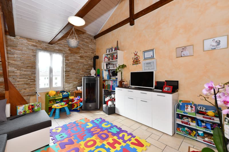 FULLY - BAISSE DE PRIX - CHARMANTE MAISON VILLAGEOISE 3.5 PIECES (3)