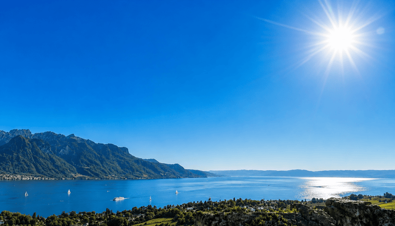 PROPRIETE DE HAUT STANDING - PISCINE - VUE PANORAMIQUE LAC (2)