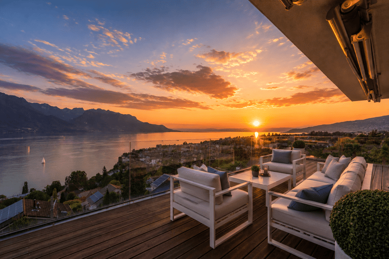 MONTREUX - ATTIQUE EXCEPTIONNEL AVEC VUE PANORAMIQUE (1)