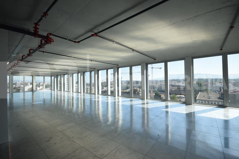 Lancy-Pont-Rouge - 690 m2 au 9ème étage (11)