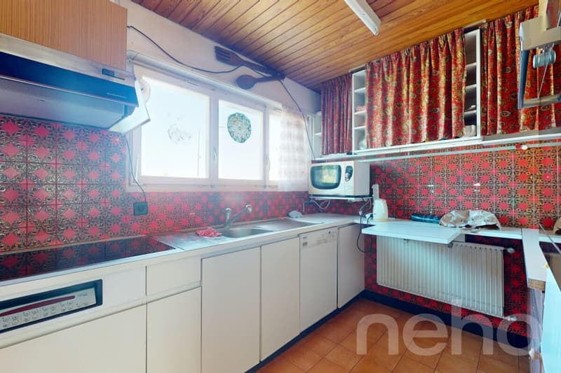 Beautiful family home with 6.5 rooms, garden and magnificent view! (5)