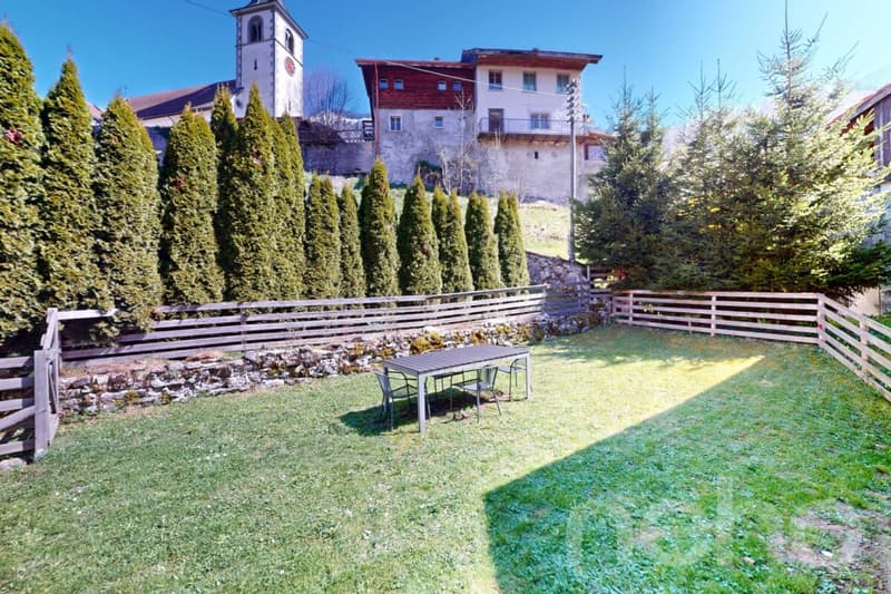 Esclusiva: Bella grange ristrutturata a Lessoc vicino a Bulle (10)