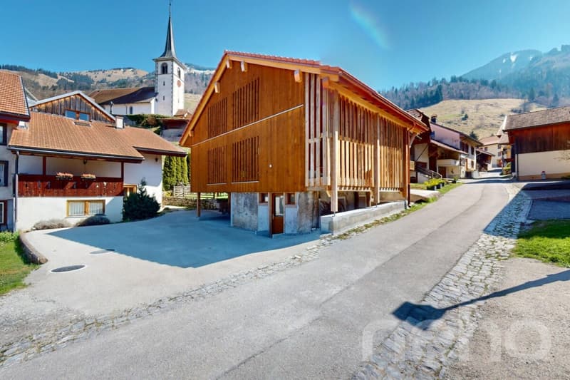 Esclusiva: Bella grange ristrutturata a Lessoc vicino a Bulle (3)