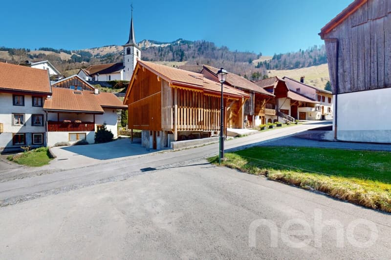 Esclusiva: Bella grange ristrutturata a Lessoc vicino a Bulle (9)