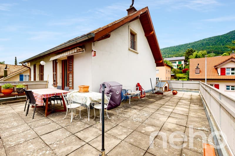 Immeuble de rendement | 13 garages | et Terrain constructible ! (10)
