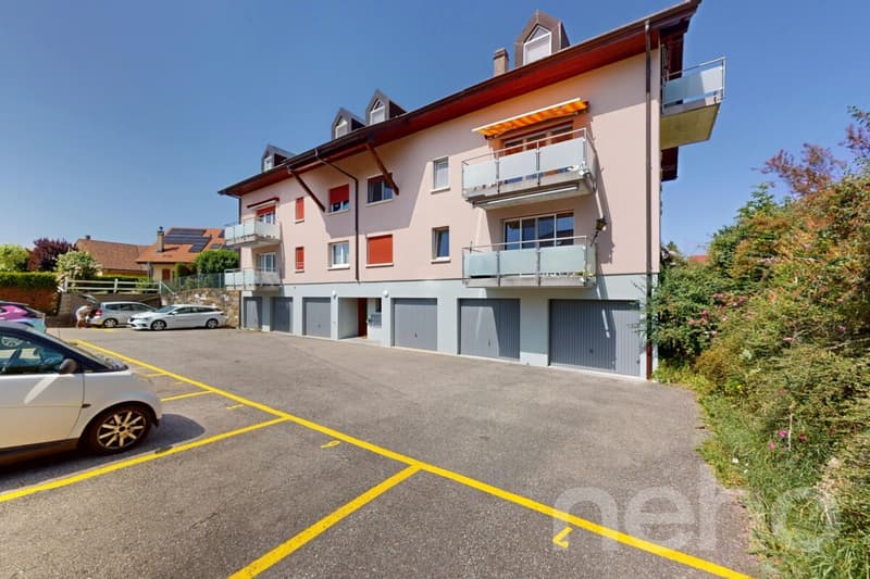 Exclusif: Spacieux appartement de 3 chambres dans les combles (3)