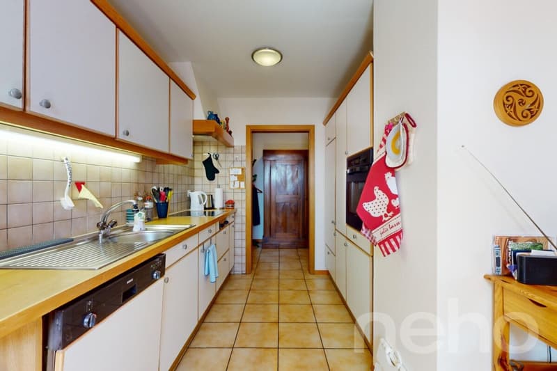 Exclusif: Spacieux appartement de 3 chambres dans les combles (8)