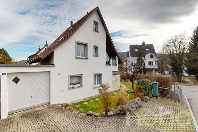 Casa unifamiliare con giardino a Niederwenigen, vicino a Zurigo (3)
