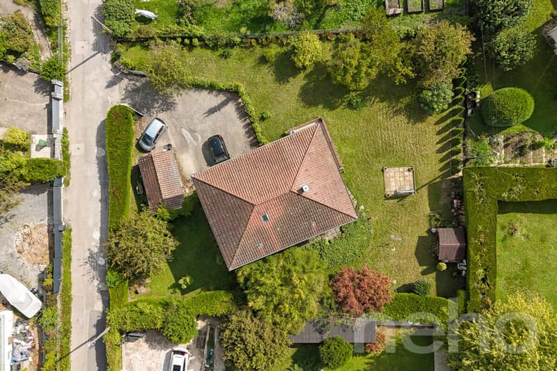 Maison villageoise de 2 appartements avec potentiel de transformation (1)