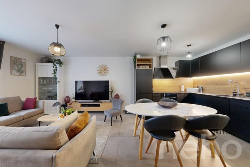 Recent semi-detached house in Martigny (2)
